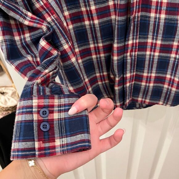 Womens blue red flannel button down - Picture 2 of 3